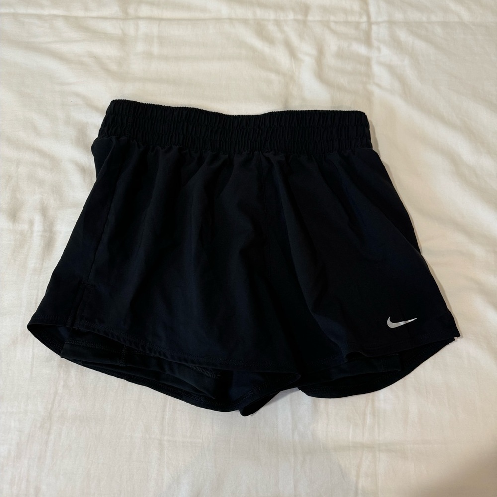 women’s nike shorts